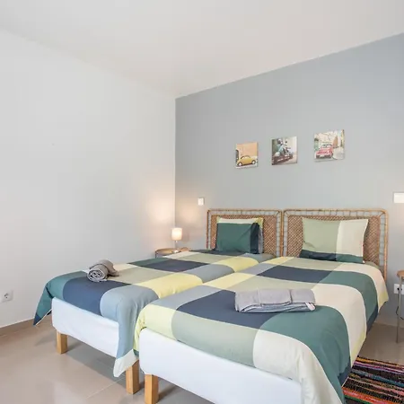 Peace House - 6 * Lourinhã